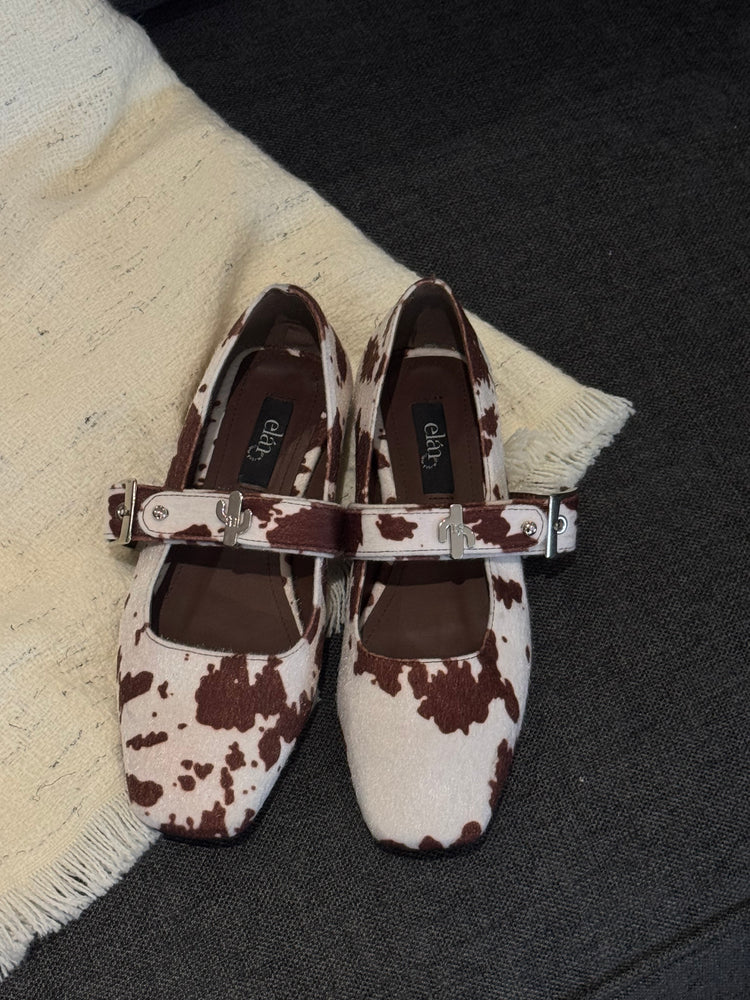 
                  
                    Cargar imagen en el visor de la galería, The Greta Brown
                  
                