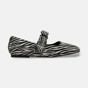 
                  
                    Cargar imagen en el visor de la galería, The Greta Zebra
                  
                