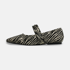 
                  
                    Cargar imagen en el visor de la galería, The Greta Zebra
                  
                